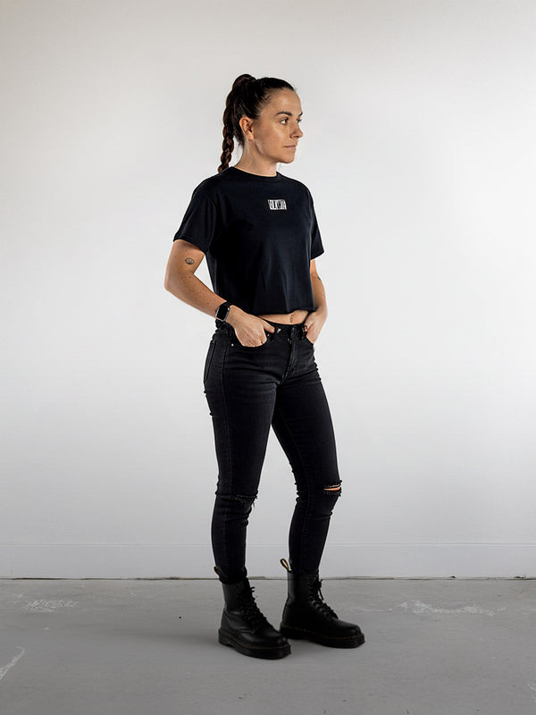 Core Cropped Tee
